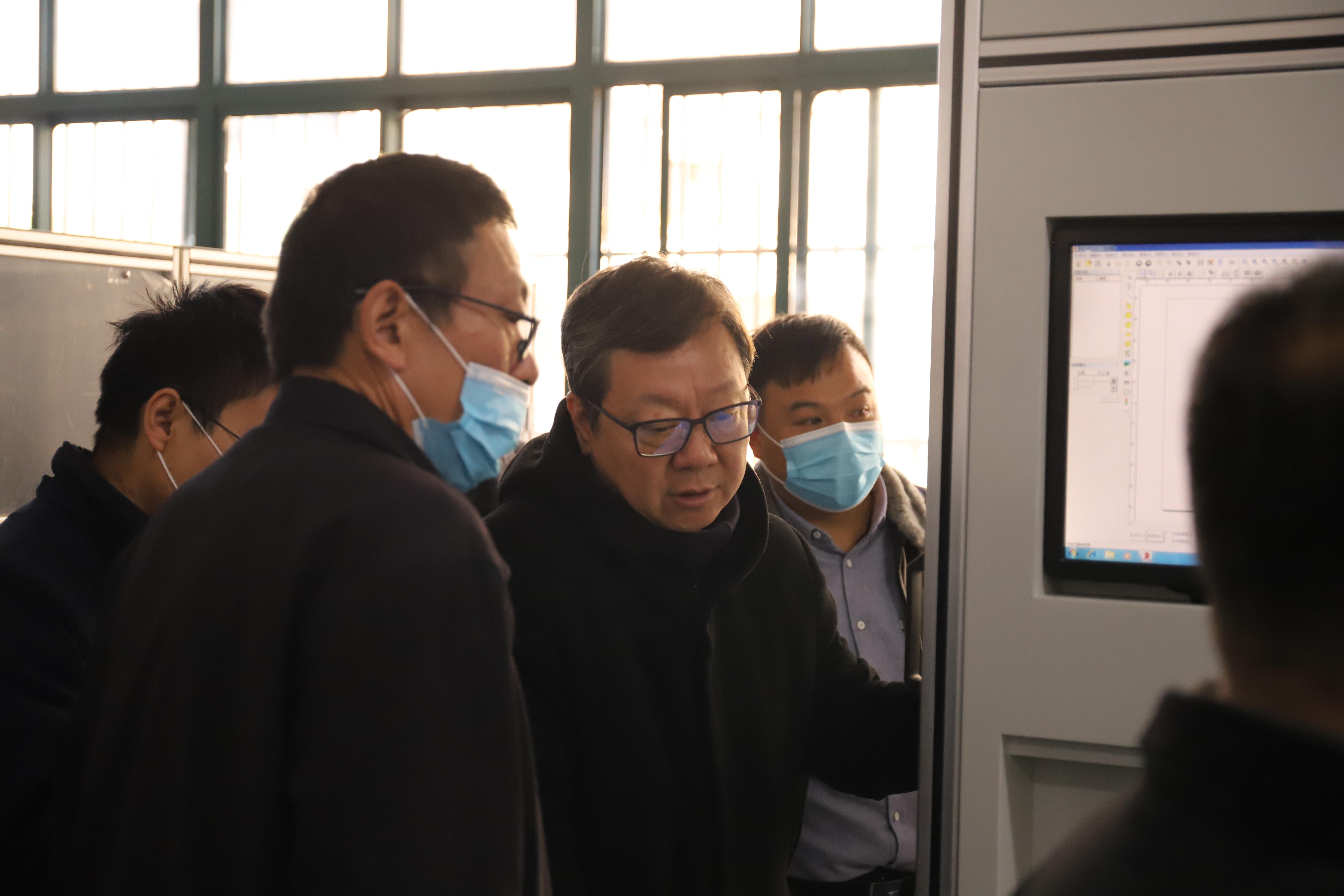 SEW-電機(蘇州)有限公司蒞臨我司進(jìn)行項目驗收(圖5) SEW-電機(蘇州)有限公司蒞臨我司進(jìn)行項目驗收(圖5)