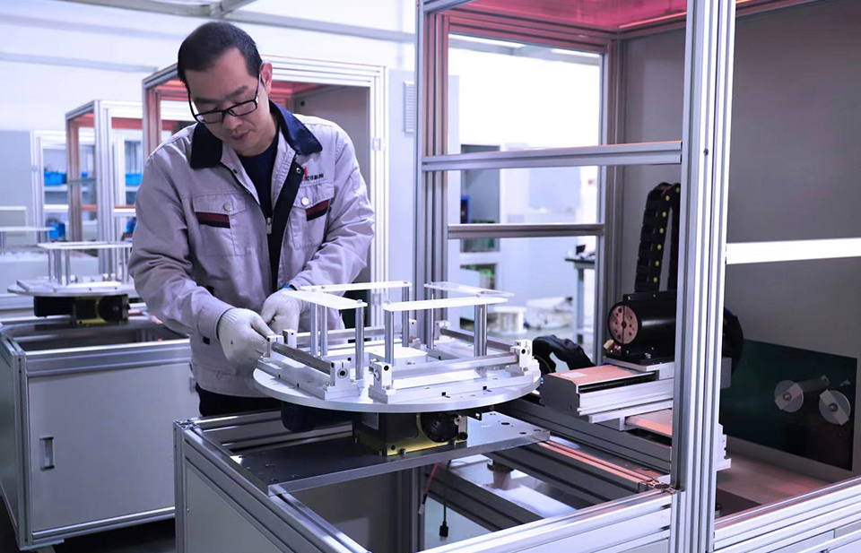 制冷設(shè)備進(jìn)行釬焊，焊后接頭發(fā)黑長銅綠該怎么預(yù)防解決？